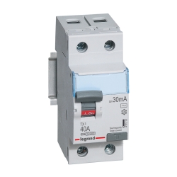 Slika FID sklopka TX3 2P 40A 30mA RCCB Legrand