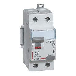 Slika FID sklopka DX3 2P 40A AC 300mA Legrand